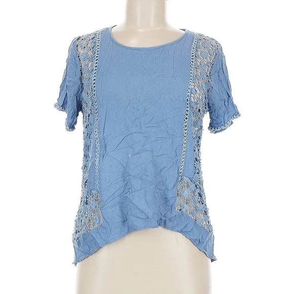 POL Boho Blue Lace Detail Oversized High-Low Short Sleeve Blouse• Medium - Picture 1 of 6